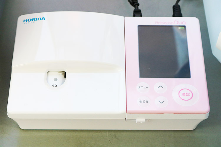 小型電極式グルコース分析装置